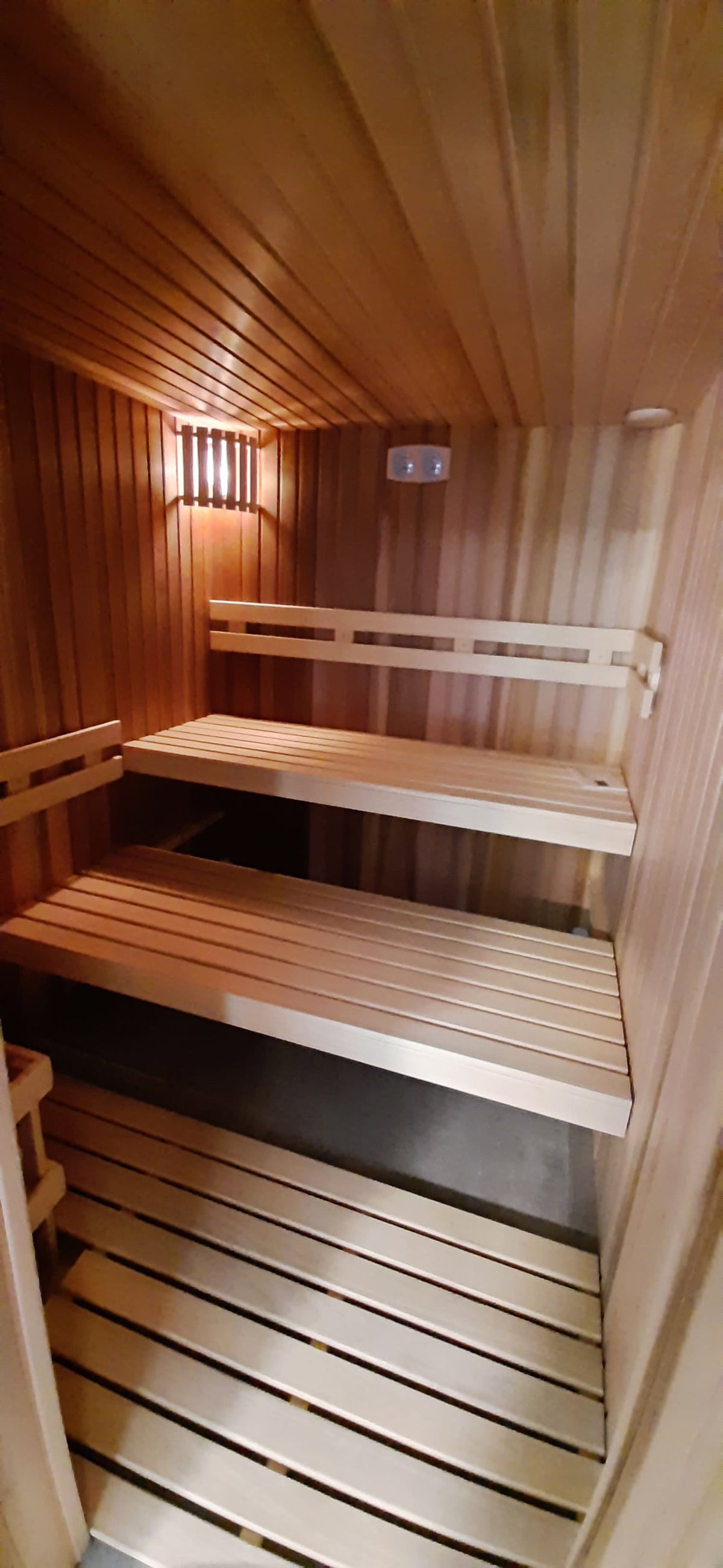 Cedrová zahradní sauna - 135x135 cm