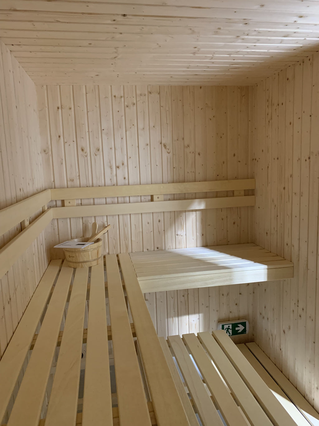 Smrková finská sauna - 230x200 cm