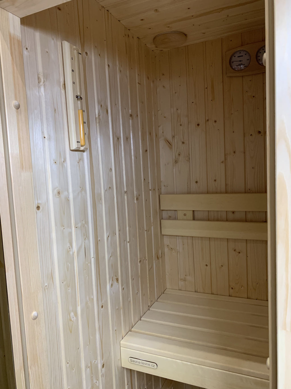 Smrková zahradní sauna - 135x135 cm