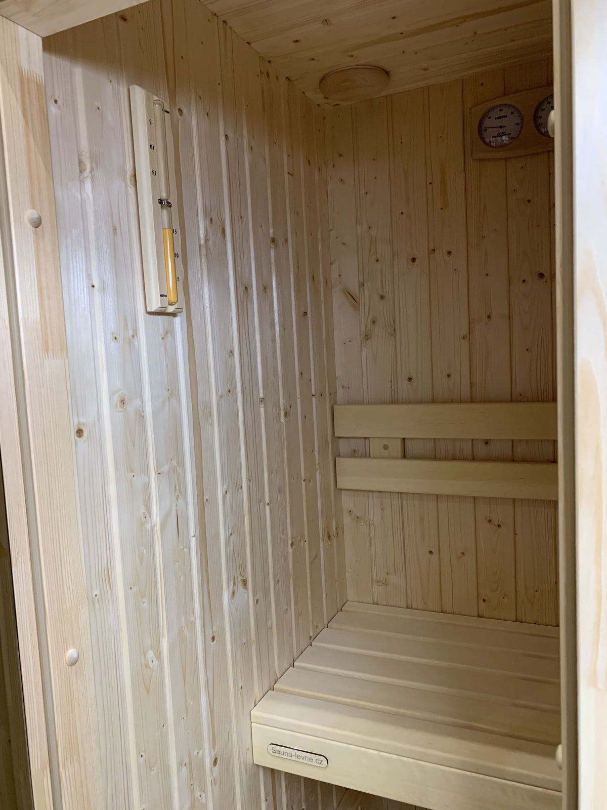 Smrková zahradní sauna - 135x135 cm