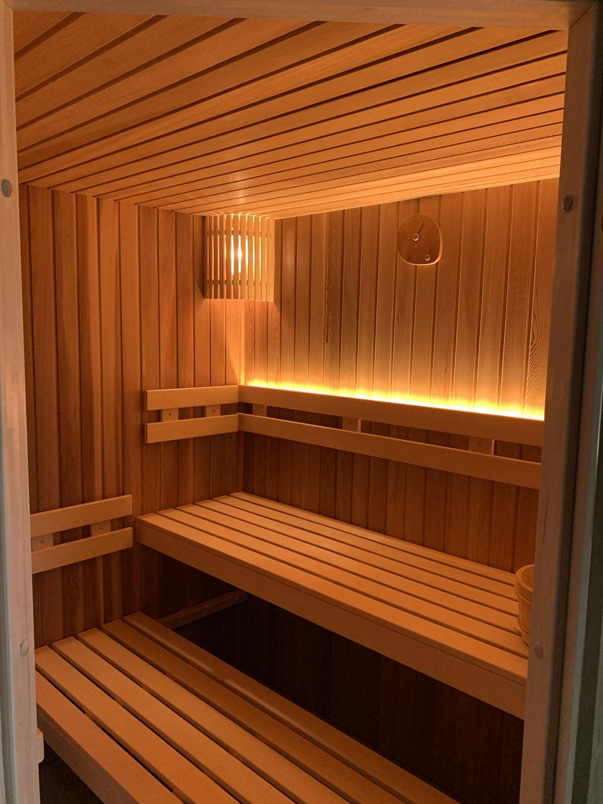 Cedrová finská sauna - 120x120 cm